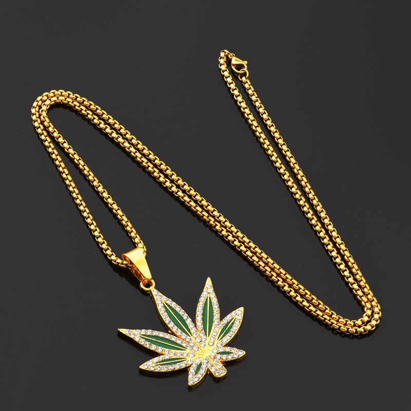 Rhinestone Weed Pendant Neckla - Dry Herb Vaping Accessories 评论和价格