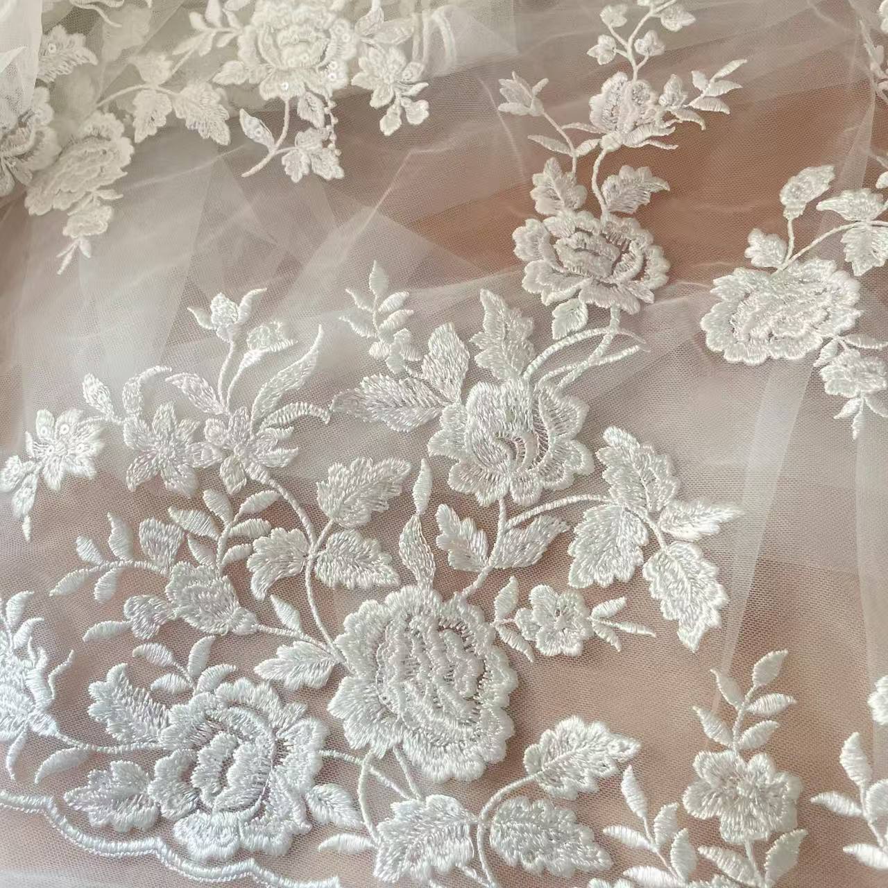 French Embroidered Lace Fabric - Dry Herb Vaping Accessories 评论和价格